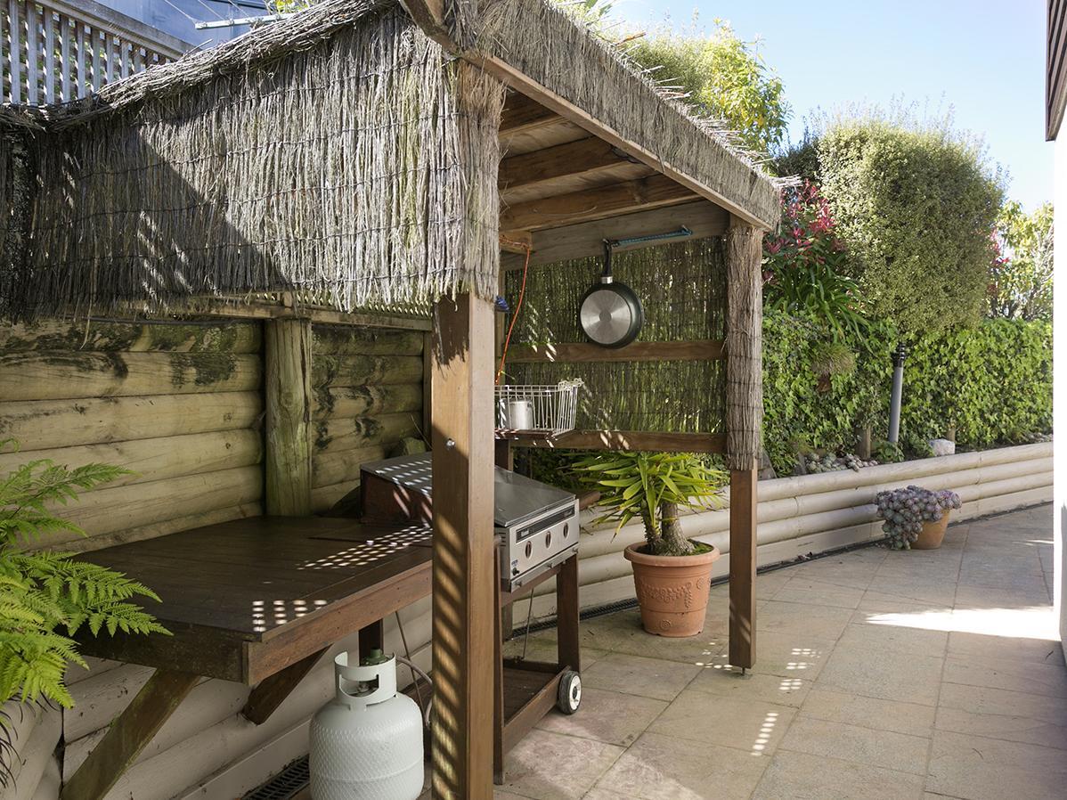B & B With Stunning Views Taupo Exterior photo