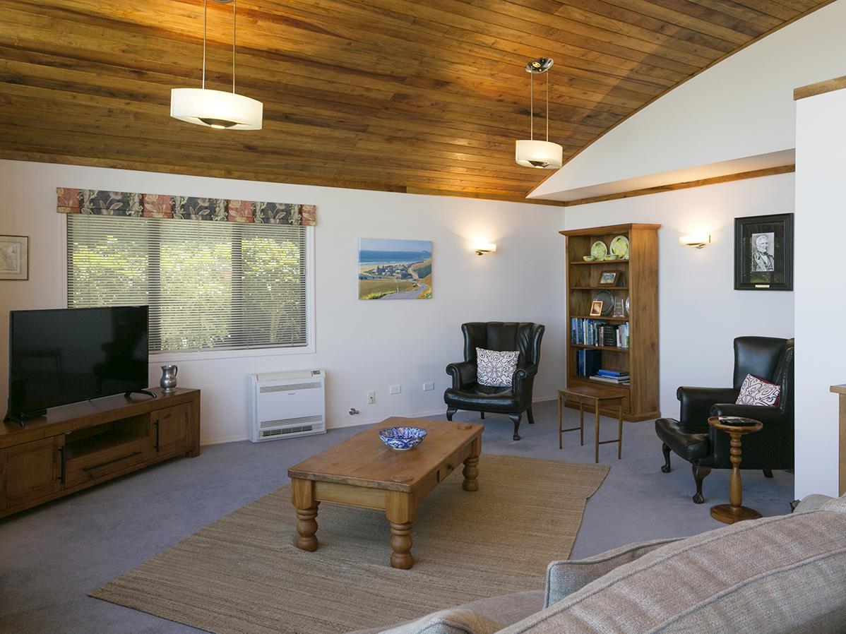 B & B With Stunning Views Taupo Exterior photo